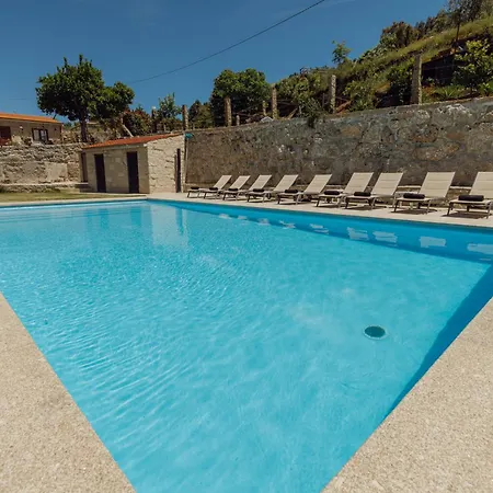 Casa De Belmonte * Каштелу-ди-Пайва